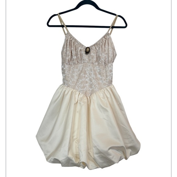 NWT ROMWE Renaissance Y2K Festival Fairycore Cream Skort Dress Medium - Picture 1 of 13